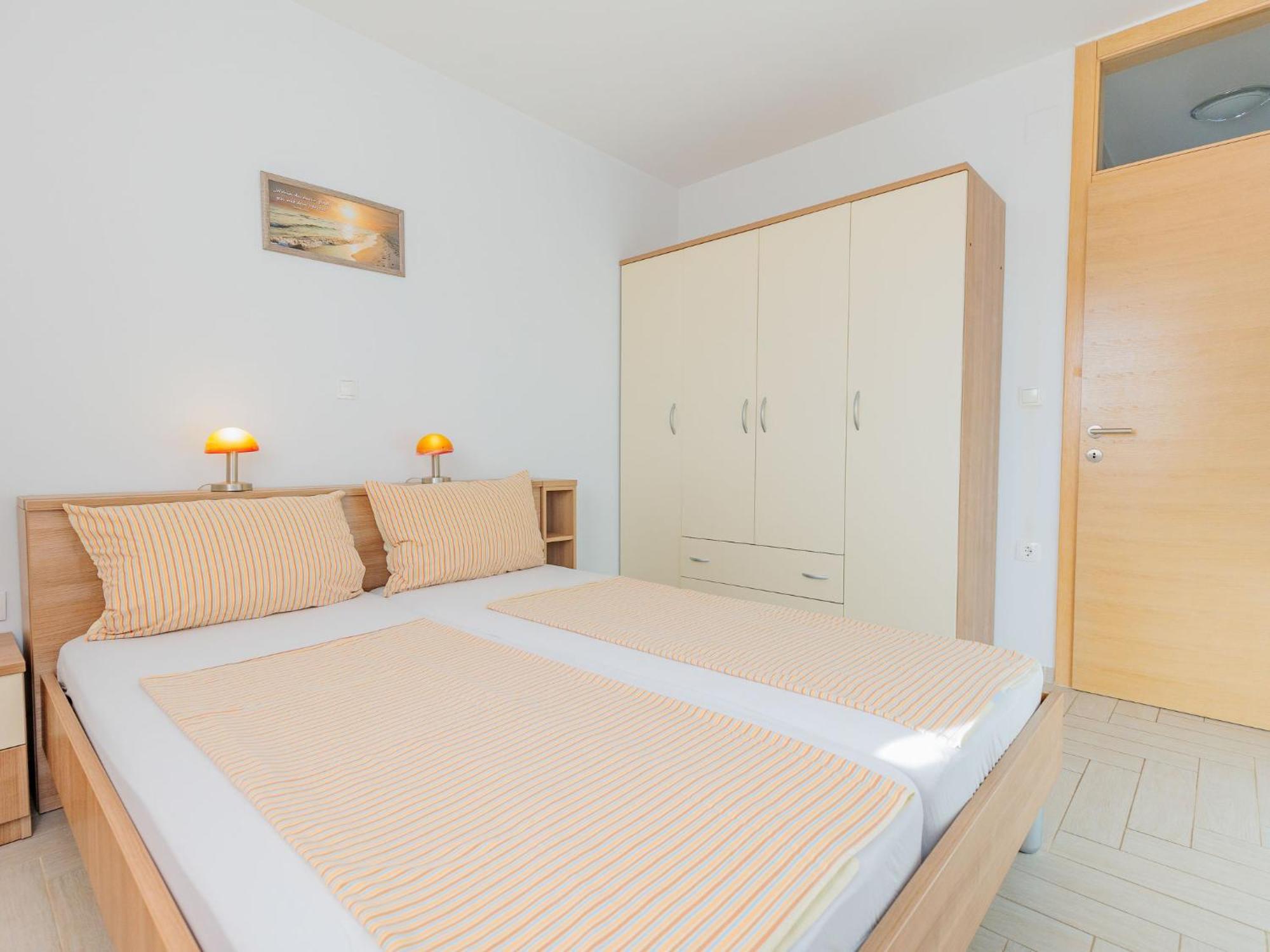 Apartment Mlasina-4 By Interhome Нин Экстерьер фото